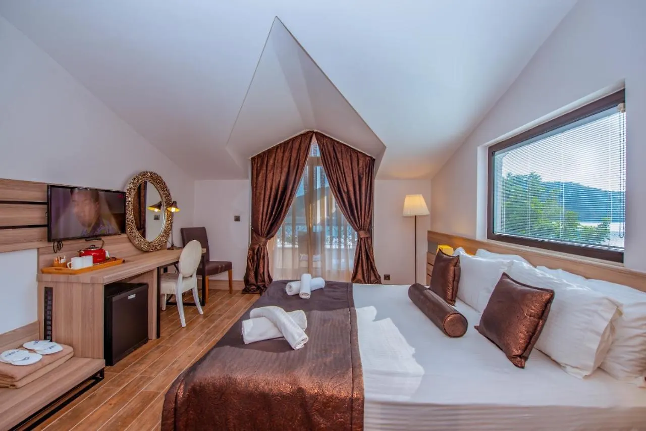 S3 Seahorse Beach Club Олудениз