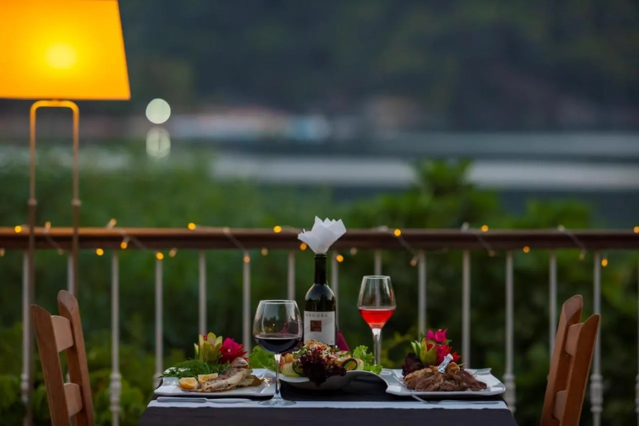 S3 Seahorse Beach Club Олудениз Отель