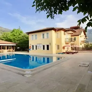 Güneş Otel