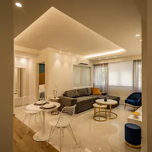https://urban-luxury-suites.hotelschalkidiki.net