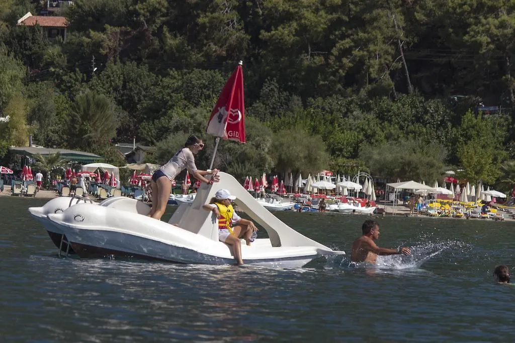 S3 Seahorse Beach Club Oludeniz 3*,